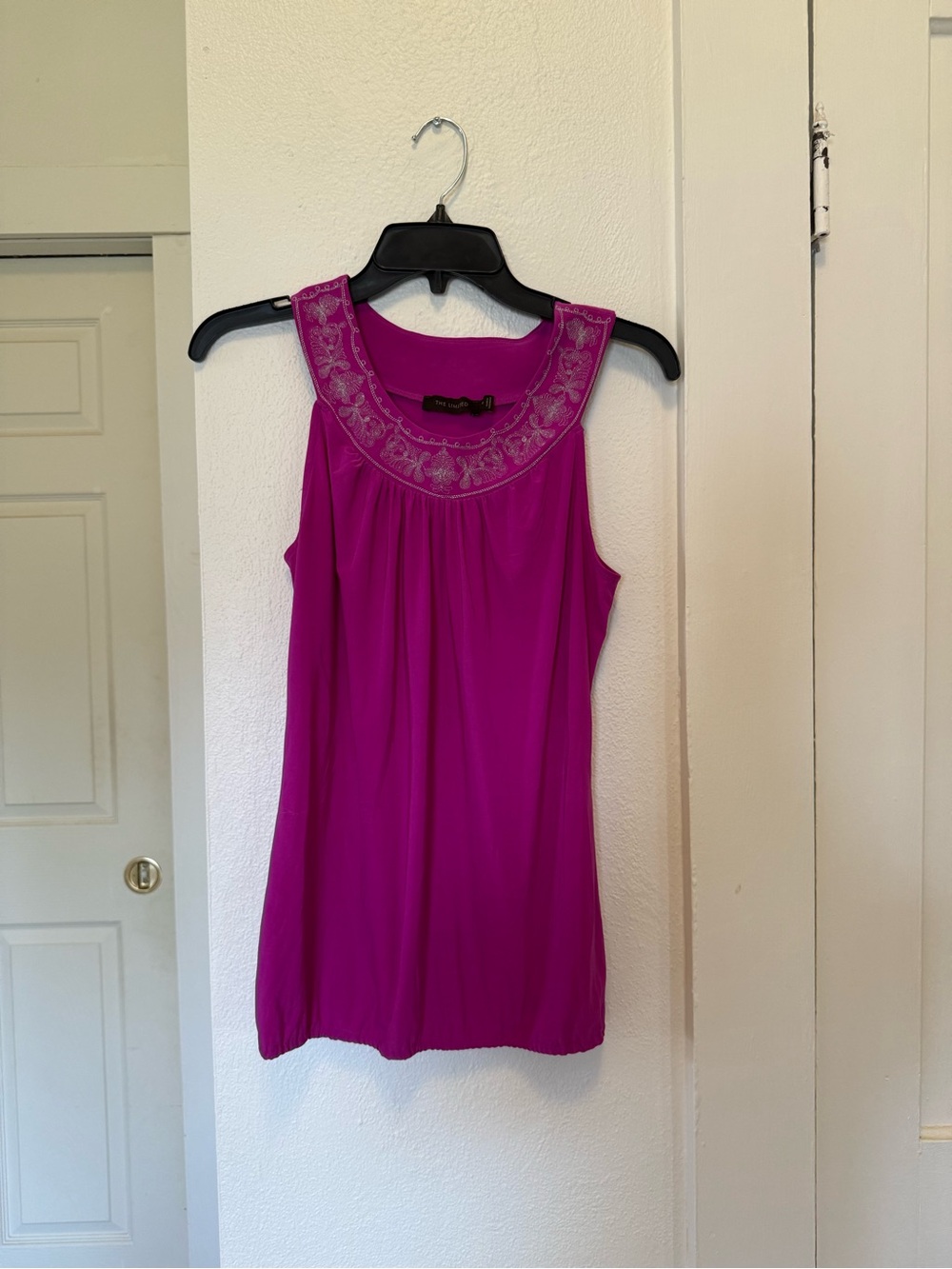 Ann Taylor Sleeveless Embroidered Neck Tank Top - Bright Fuchsia